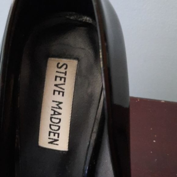Steve Madden Black Daisie Dark Pointed Toe Patent Leather Stiletto Pumps Size 8 - Picture 3 of 9